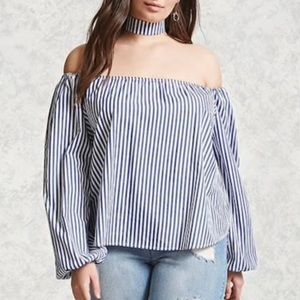 🌟Striped top with attached choker